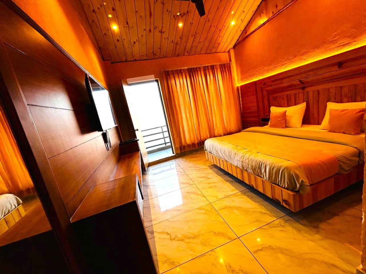 Living On The Edge A Luxury Stay Mussoorie Extérieur photo