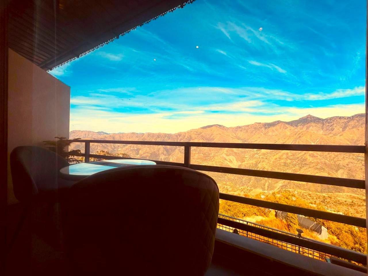 Living On The Edge A Luxury Stay Mussoorie Extérieur photo