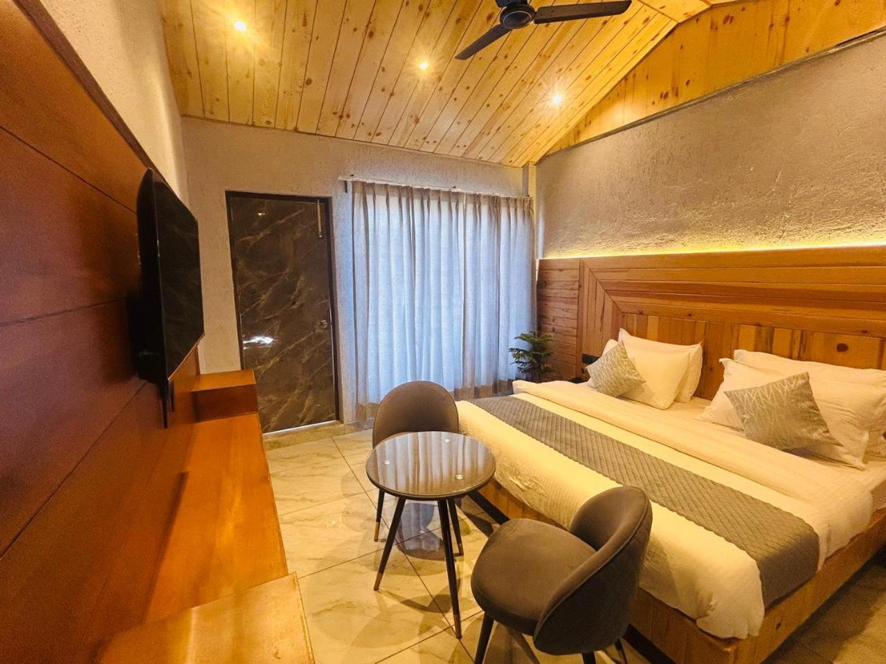 Living On The Edge A Luxury Stay Mussoorie Extérieur photo