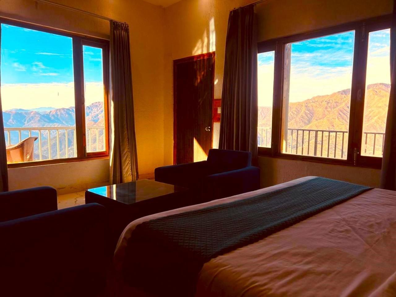 Living On The Edge A Luxury Stay Mussoorie Extérieur photo