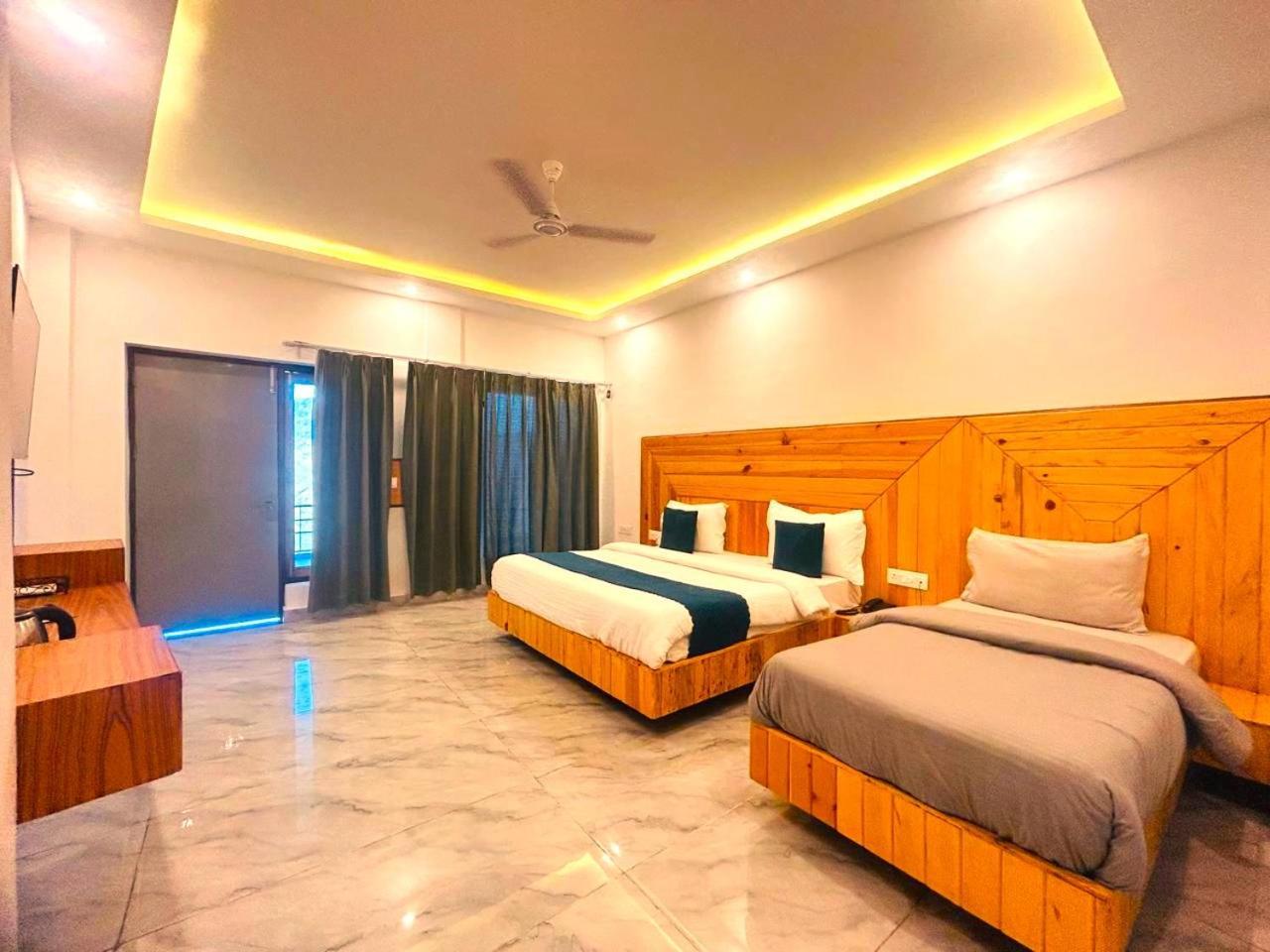 Living On The Edge A Luxury Stay Mussoorie Extérieur photo