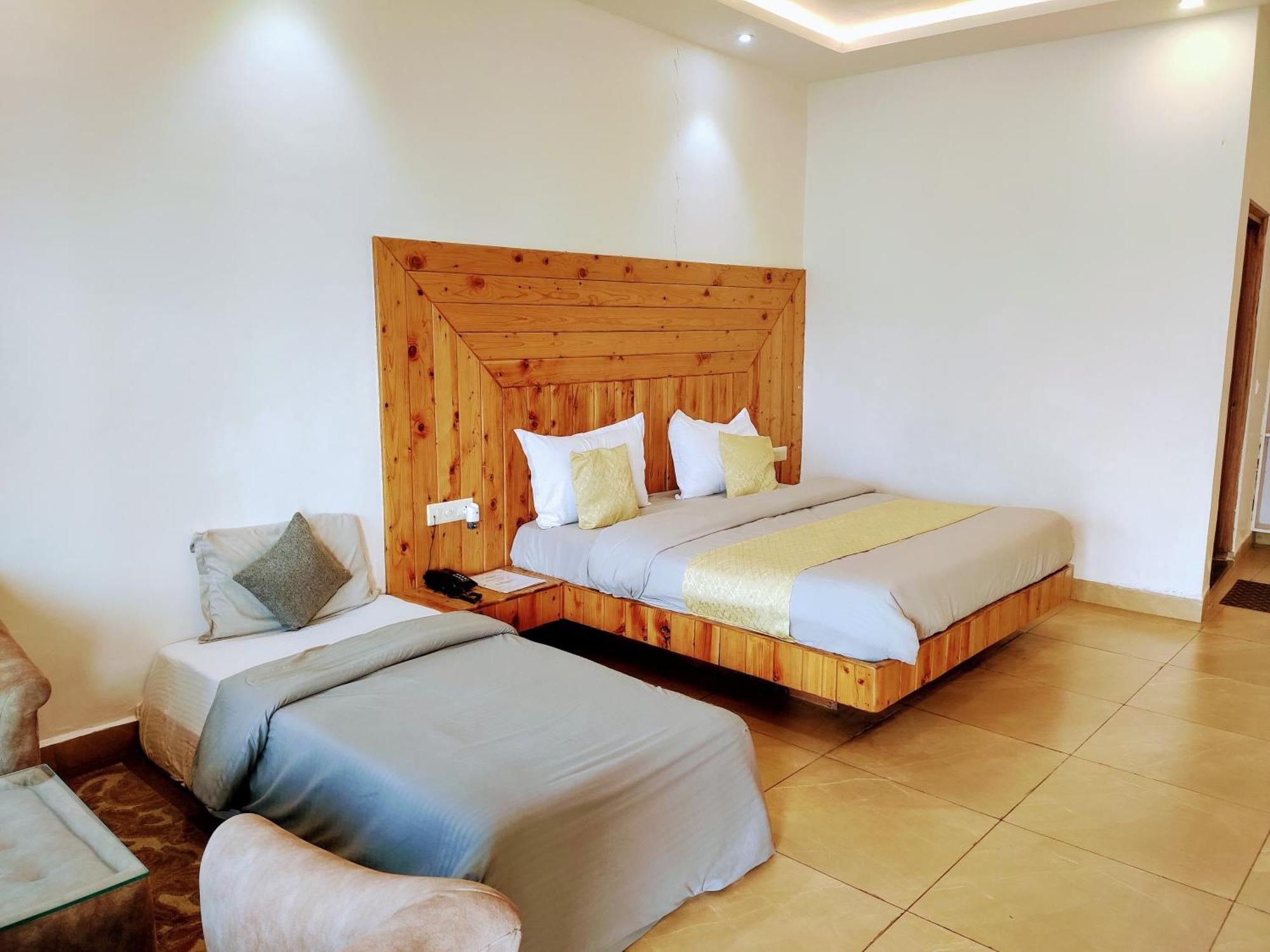 Living On The Edge A Luxury Stay Mussoorie Extérieur photo