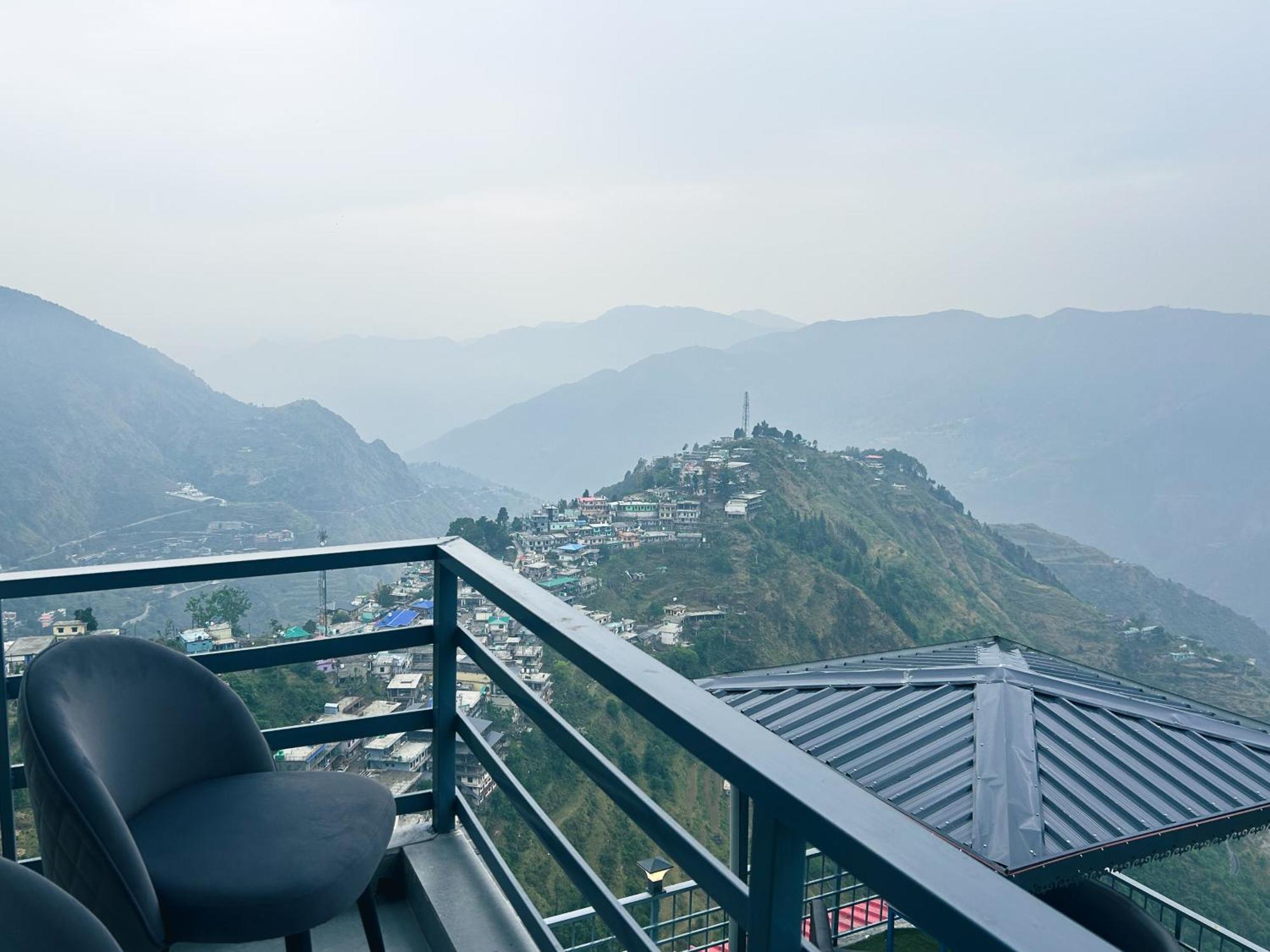 Living On The Edge A Luxury Stay Mussoorie Extérieur photo